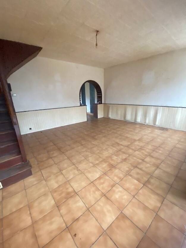 Maison à vendre 60 000 € 4 pièces 3 chambres 101 m² 182 m² de terrain Rosieres en Santerre 80170