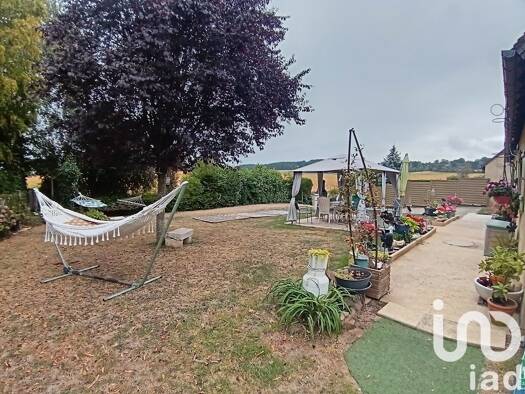 Pavillon à vendre 110 000 € 4 pièces 2 chambres 74 m² 932 m² de terrain Ségrie 72170
