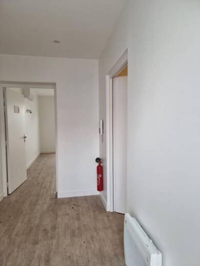 Local commercial à louer 2 030 € Rivedoux-Plage 17940