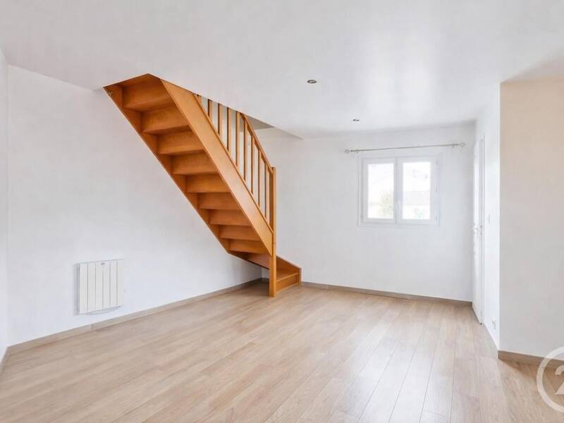 Maison à louer, 40m², LA COURNEUVE