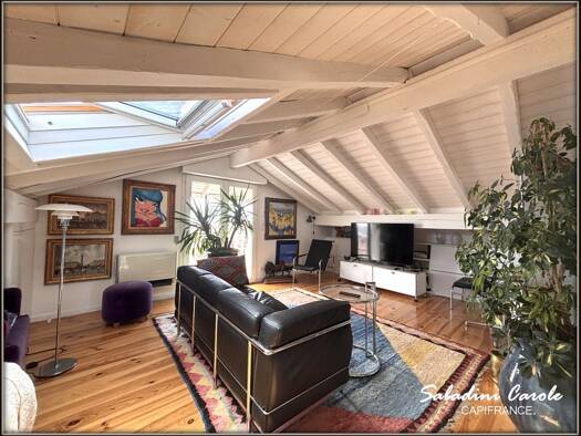 Appartement à vendre 475 000 € 2 pièces 1 chambre 78 m² Étage 3/3 La Rochefoucauld-Aguilera Biarritz 64200