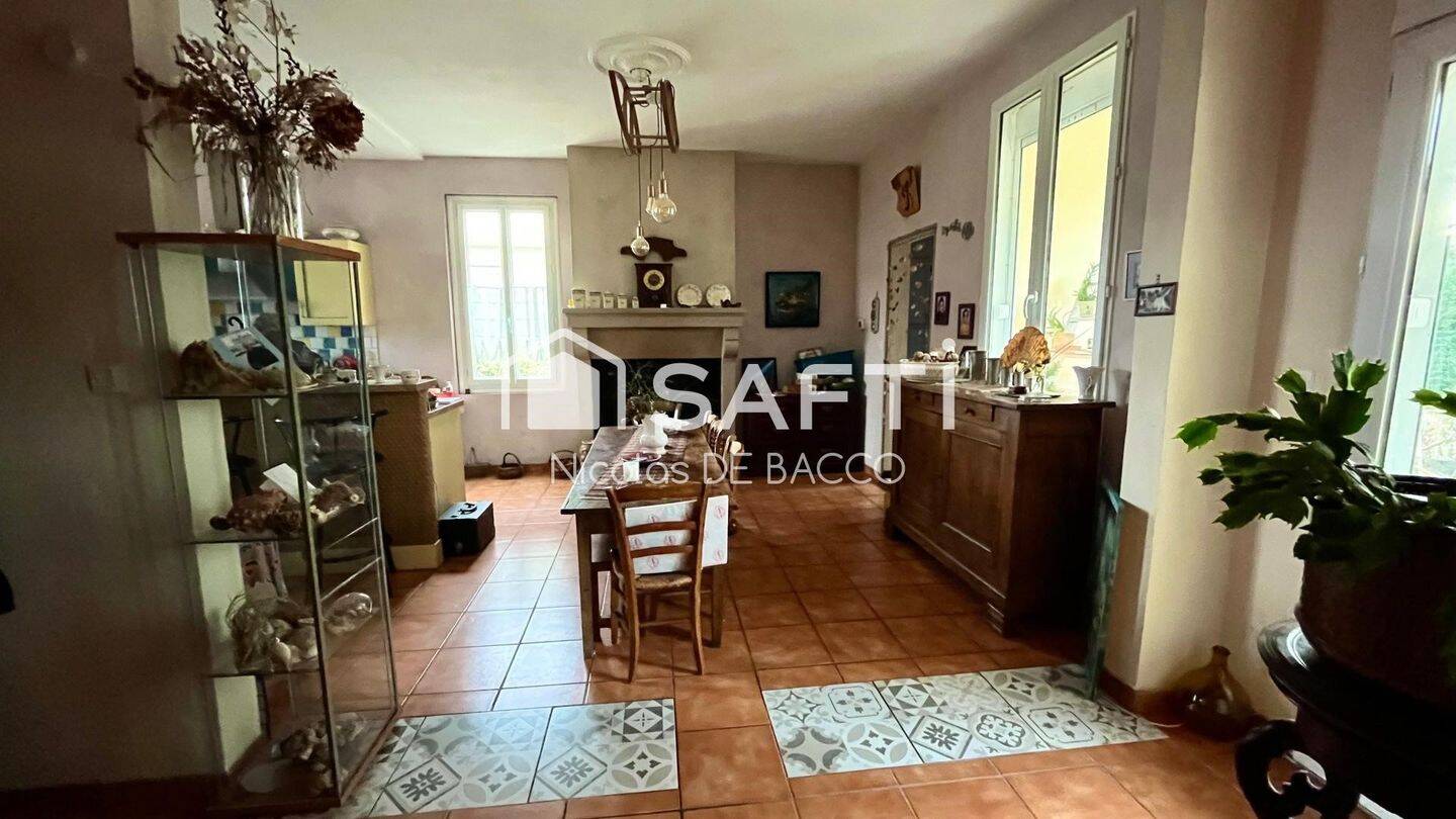 Maison à vendre, 115m², CASTELJALOUX