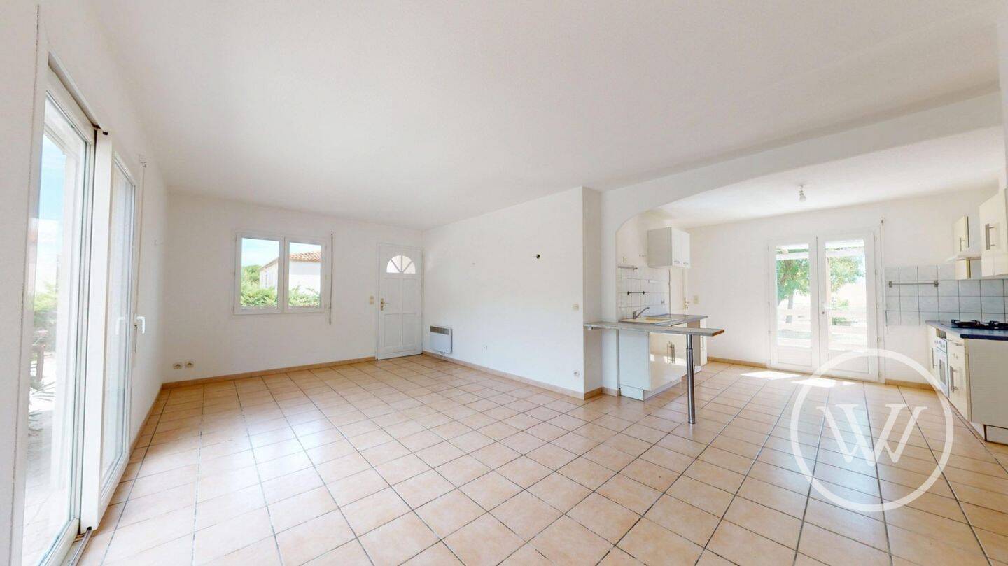 Maison à vendre, 77m², VILLENEUVE LES MONTREAL