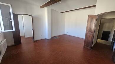 Appartement à louer 650 € 3 pièces 2 chambres 57 m² 3ème étage Intra Muros Manosque 04100