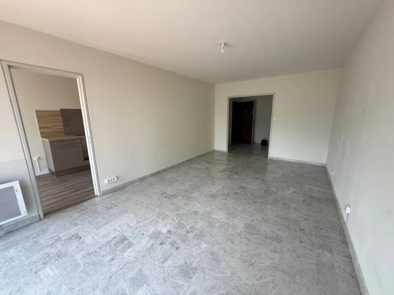 Maison à louer, 98m², MARSEILLE 12E