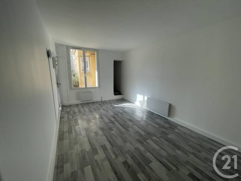 Maison à louer, 27m², AUBERVILLIERS