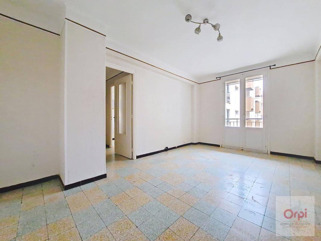 Maison à louer, 50m², AJACCIO
