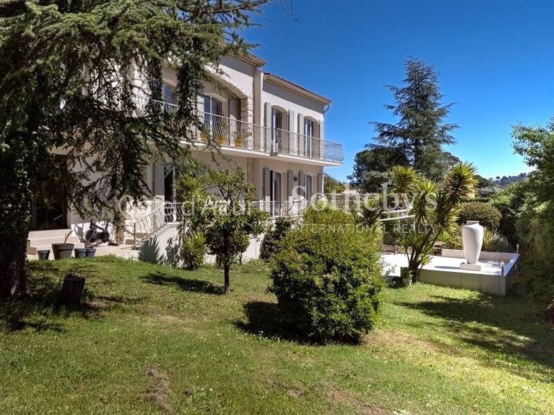 Maison à vendre, 280m², LA ROQUETTE SUR SIAGNE