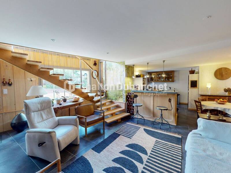 Maison à vendre, 393m², SAINT JEAN LA VETRE