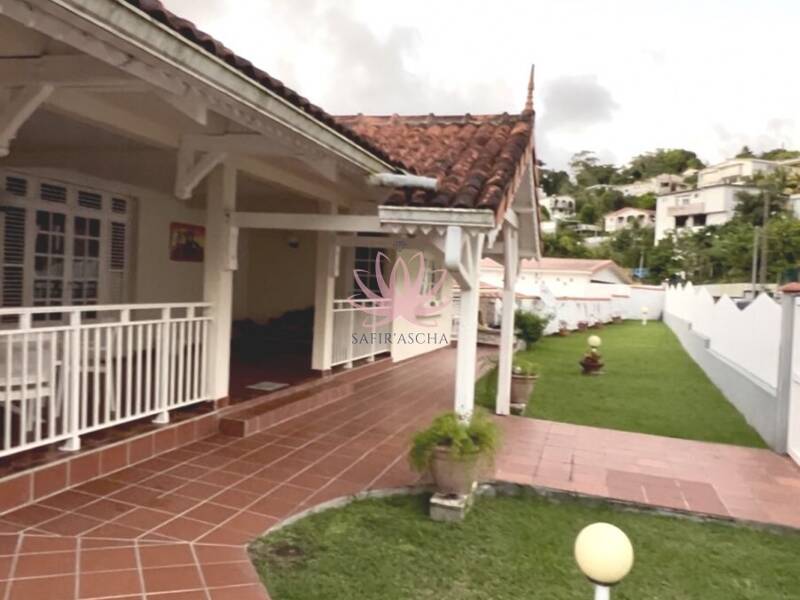 Maison à vendre, 330m², FORT DE FRANCE