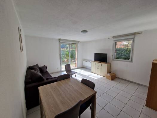 Appartement à louer 961 € 3 pièces 2 chambres 60,65 m² RDC Barrière-de-Paris Toulouse 31200