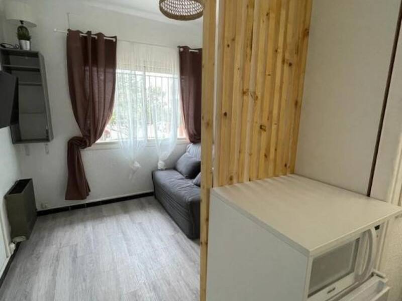 Maison à louer, 0m², MARSEILLE 9E