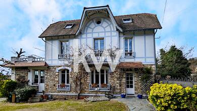 Maison à vendre 799 000 € 7 pièces 4 chambres 172 m² 648 m² de terrain Les Sources-Le Stade Soisy-sous-Montmorency 95230