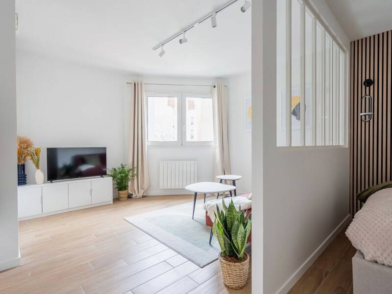Maison à louer, 30m², PARIS 18E