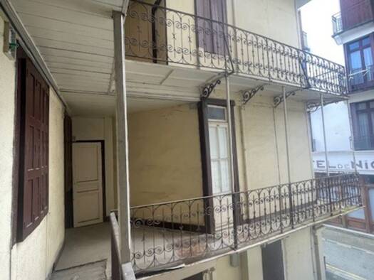 Immeuble à vendre 65 000 € 260 m² Centre-Soum Lourdes 65100