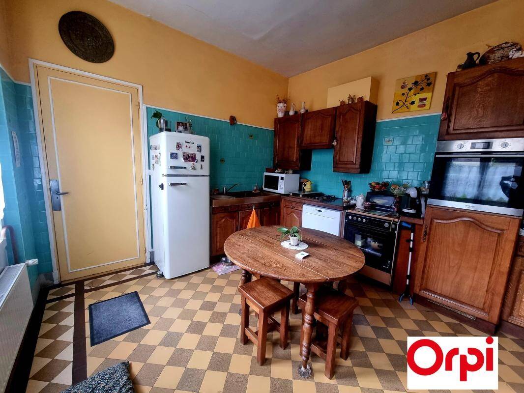 Maison à vendre, 230m², FERE EN TARDENOIS