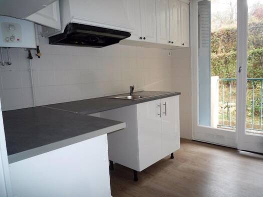 Appartement à louer 883 € 4 pièces 3 chambres 64,1 m² 1er étage Saint Jérôme Marseille 13ème arrondissement 13013