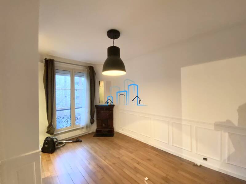 Maison à louer, 44m², PARIS 18E
