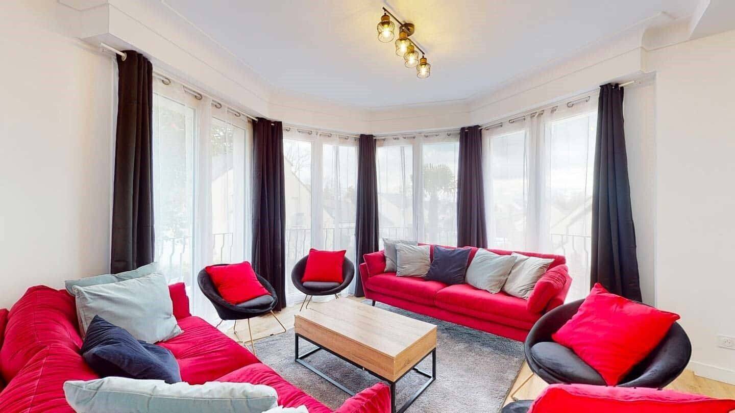 Room in Avenue d'Auray, Nantes for 300 m² with 11 bedrooms - Col — 11