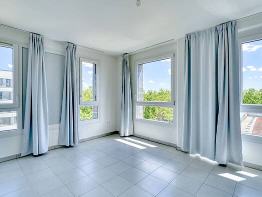Appartement à vendre 205 000 € 3 pièces 2 chambres 51 m² Étage 5/6 Gerland Lyon 7ème arrondissement 69007