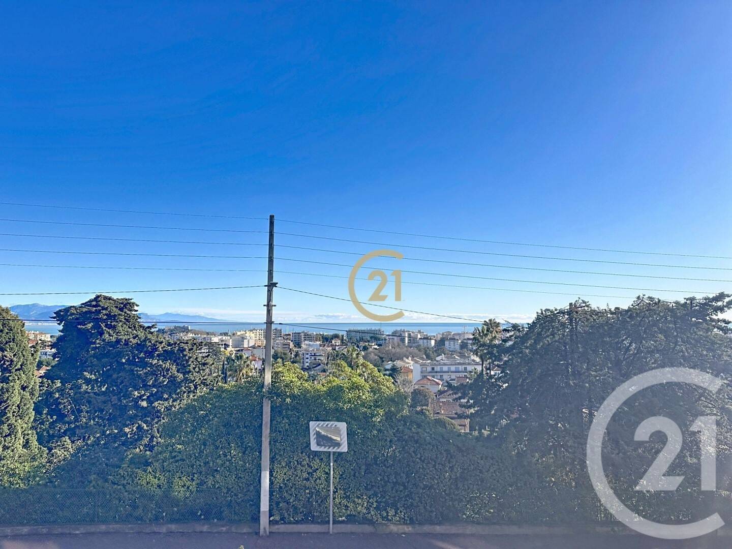 Maison à louer, 93m², ANTIBES