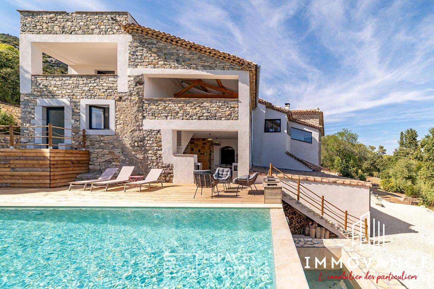 Maison à vendre, 385m², SAINT MATHIEU DE TREVIERS