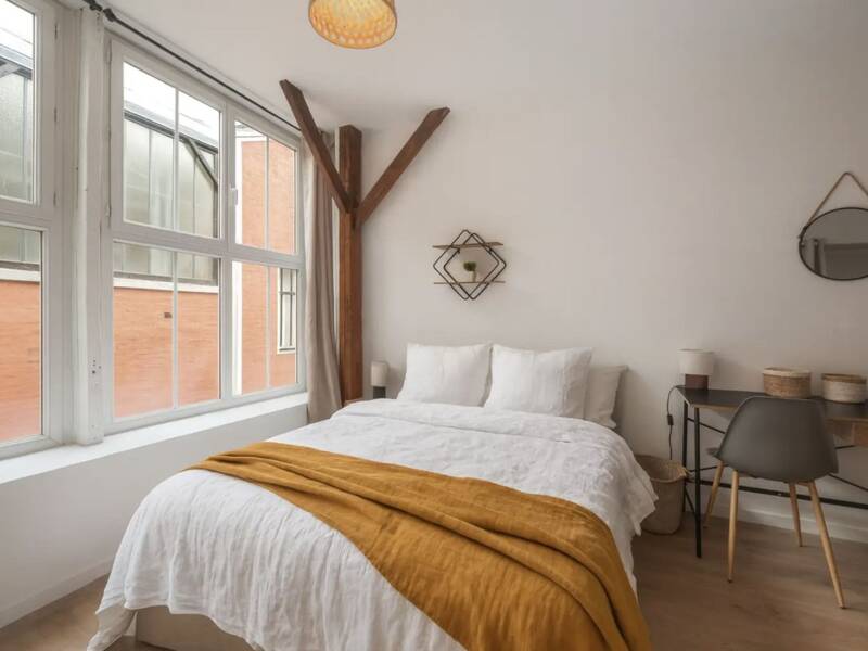 Maison à louer, 0m², PARIS 18E