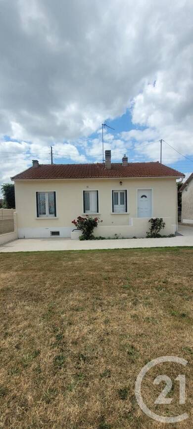 Maison de plain-pied à louer 1 200 € 4 pièces 2 chambres 65 m² 287 m² de terrain Vigneux sur Seine 91270