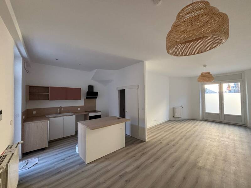 Maison à louer, 127m², MARSEILLE 16E