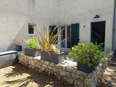 Duplex à vendre 125 760 € 3 pièces 2 chambres 39 m² RDC Sud Ouest Suzac Saint-Georges-de-Didonne 17110