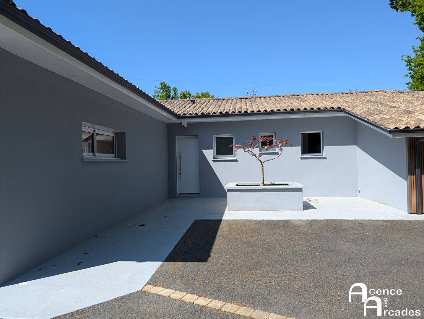 Maison à vendre, 160m², SAINT SULPICE ET CAMEYRAC