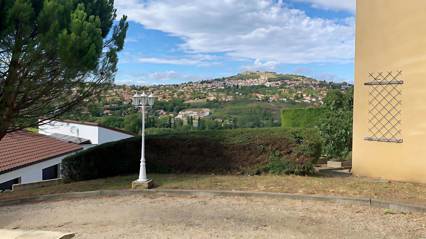 Maison à vendre, 180m², VEYRE MONTON