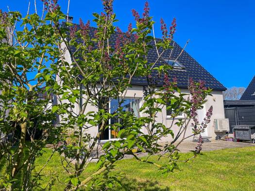 Maison à vendre 239 400 € 4 pièces 3 chambres 103 m² 360 m² de terrain Petit Courgain Mi-Voier Calais 62100