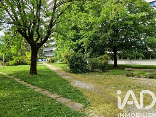 Appartement à vendre 239 000 € 5 pièces 4 chambres 123,43 m² Étage 9/12 Abry Grenoble 38100
