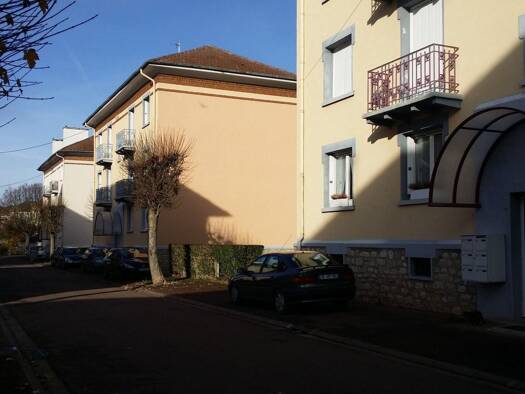 Appartement à louer 321 € 3 pièces 2 chambres 62 m² Étage 2/4 Venarey-les-Laumes 21150