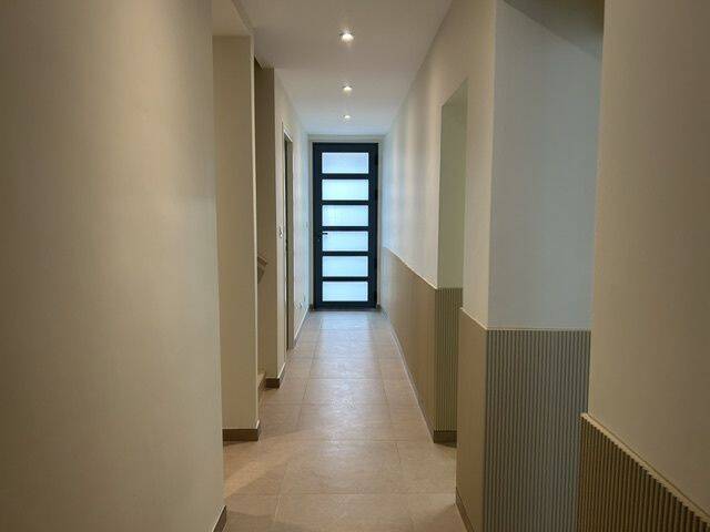 TOULOUSAINE TYPE 4 ENTIEREMENT RENOVEE AVEC PRESTATIONS HAUT DE — 1