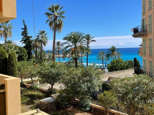 Appartement à vendre 695 000 € 3 pièces 83 m² 2ème étage Bioves-Casino Menton 06500