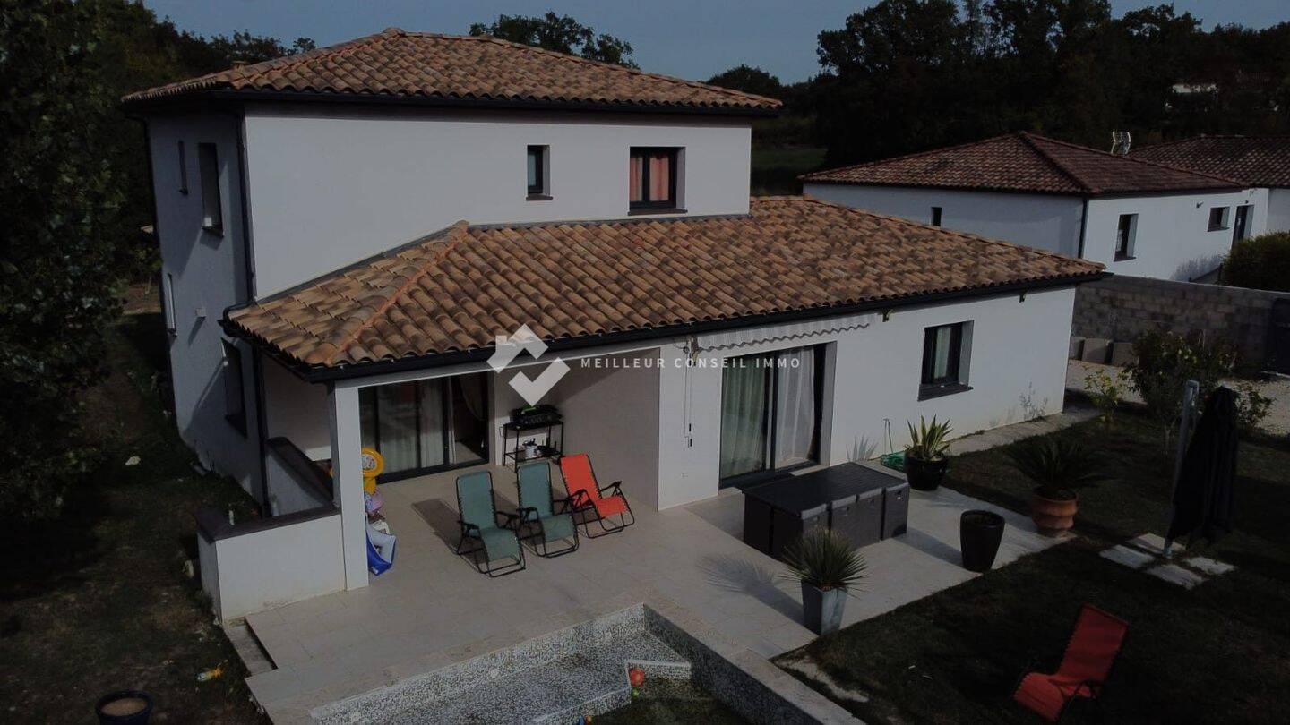 Maison à vendre, 176m², SAINT HILAIRE DE BRETHMAS