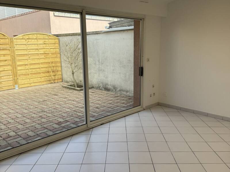 Maison à louer, 23m², CRETEIL