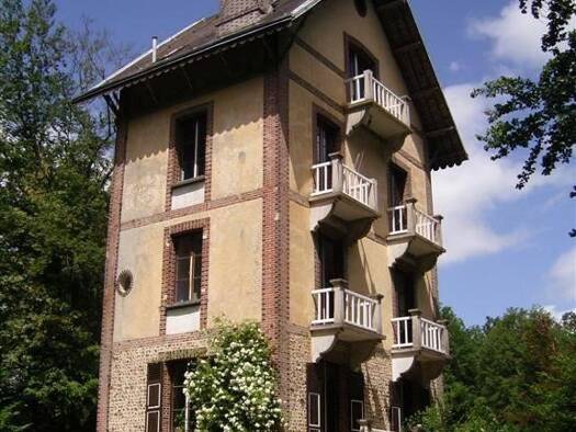 Maison à vendre 242 000 € 5 pièces 4 chambres 130 m² 80 420 m² de terrain Rugles 27250