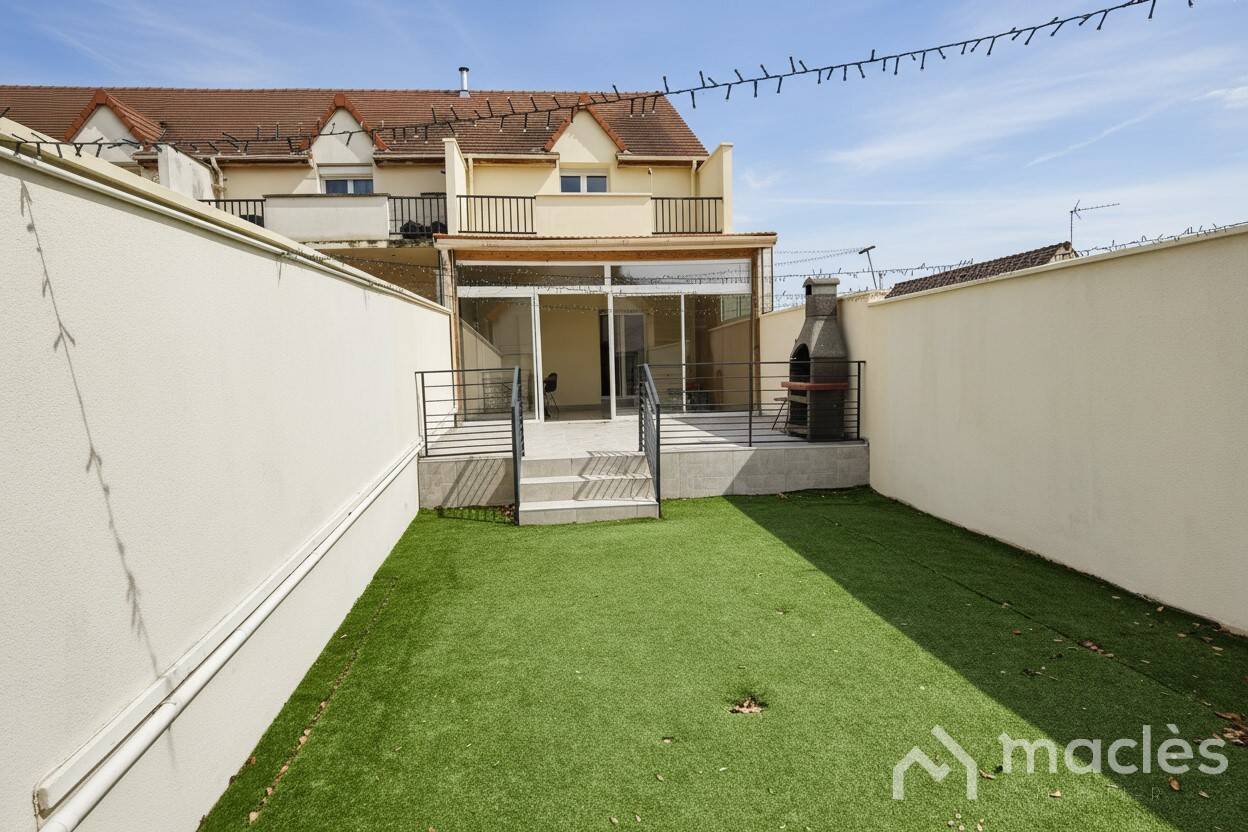 Maison à vendre, 94m², MONTSOULT
