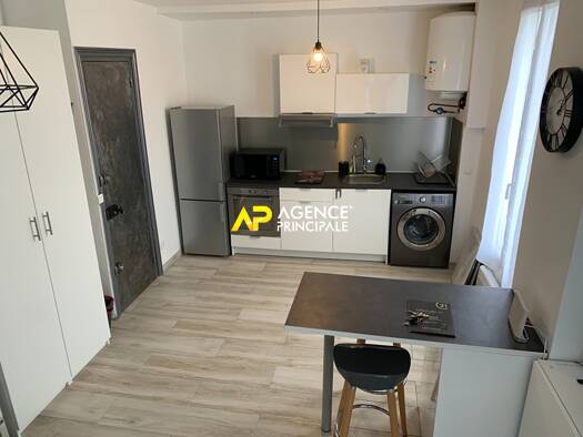 Appartement à vendre 129 600 € 2 pièces 1 chambre 27 m² Étage 2/3 Val Notre Dame-La Tour Billy Argenteuil 95100