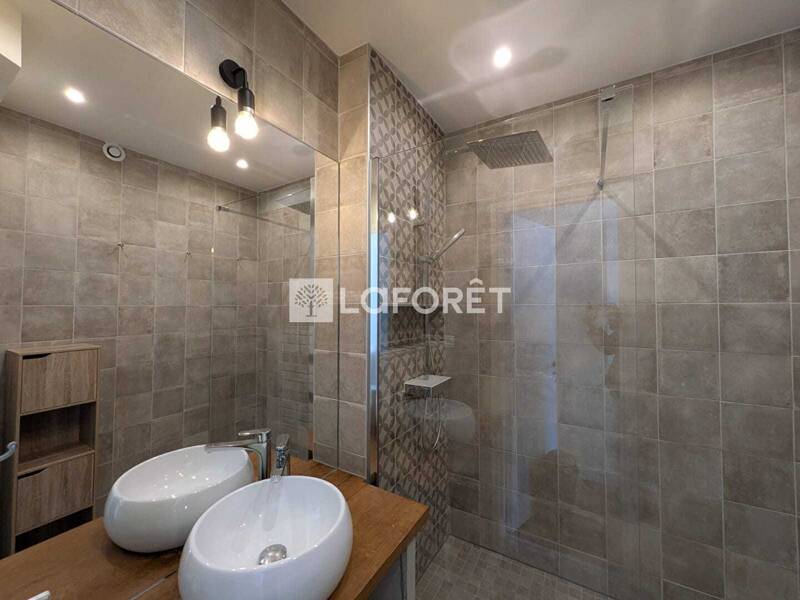 Maison à louer, 45m², PARIS 14E