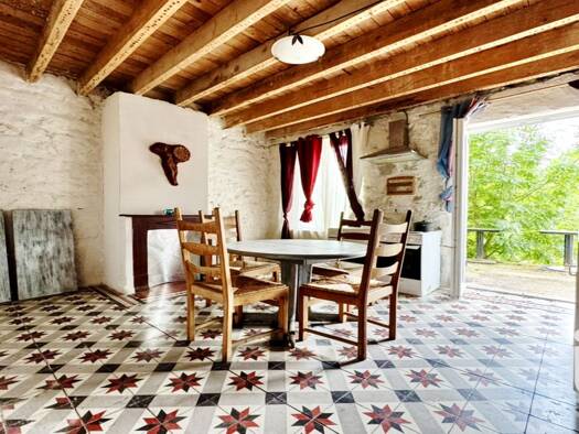 Maison à vendre 89 000 € 5 pièces 2 chambres 240 m² 931 m² de terrain Autry 08250