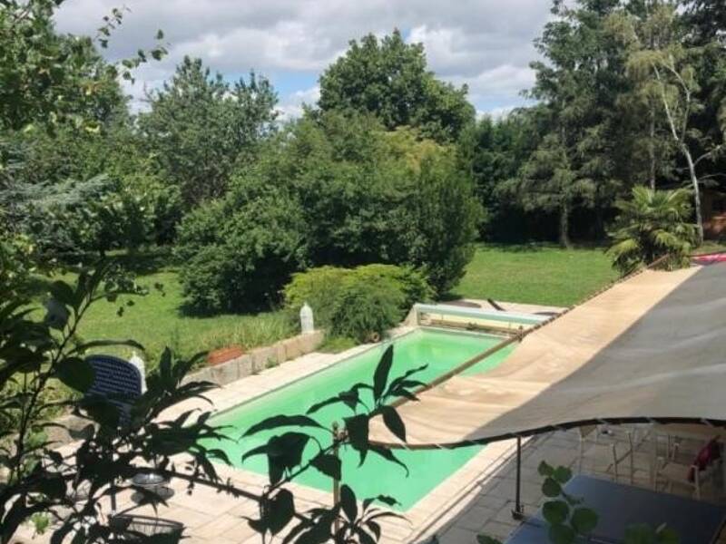 Maison à vendre, 360m², SAINT BONNET LES OULES