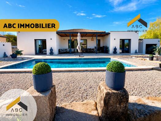 Maison à vendre 580 000 € 5 pièces 4 chambres 143 m² 1 300 m² de terrain Piolenc 84420