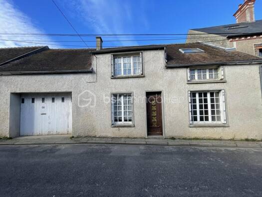 Maison à vendre 130 000 € 6 pièces 4 chambres 108 m² 2 300 m² de terrain Château-Landon 77570