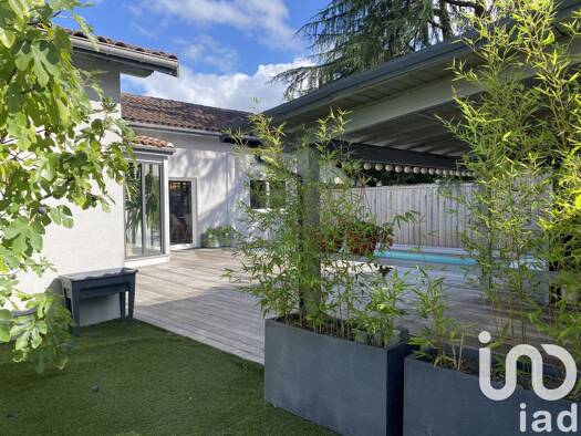 Maison à vendre 595 000 € 7 pièces 5 chambres 210 m² 500 m² de terrain Le Monteil-Paul Montagne Pessac 33600
