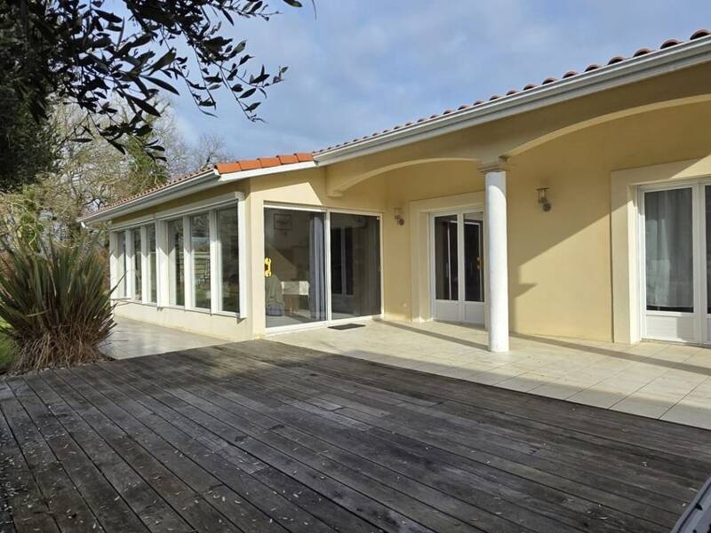 Maison à vendre, 187m², ROQUEFORT