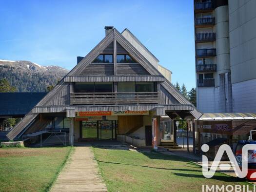 Duplex à vendre 335 000 € 5 pièces 4 chambres 105 m² Étage 1/2 Super Lioran Laveissière 15300